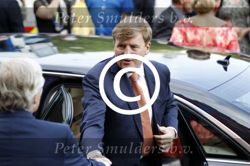 Amsterdam 4 juni 2016
Koning Willem Alexander en koningin Maxima bezoeken stadsschouwburg.