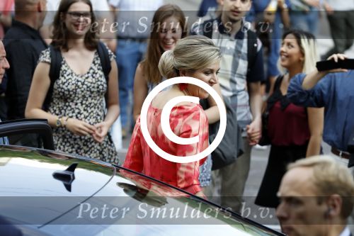 Amsterdam 4 juni 2016
Koning Willem Alexander en koningin Maxima bezoeken stadsschouwburg.