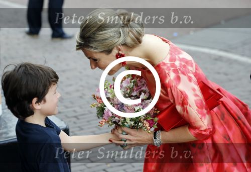 Amsterdam 4 juni 2016
Koning Willem Alexander en koningin Maxima bezoeken stadsschouwburg.