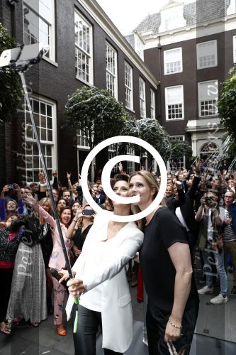 Amsterdam 2 juni 2016 
Terras special award van Talkiesgaat dit jaar naar Hotel the Dylan. Nance Coolen en Kristina Bozilovic