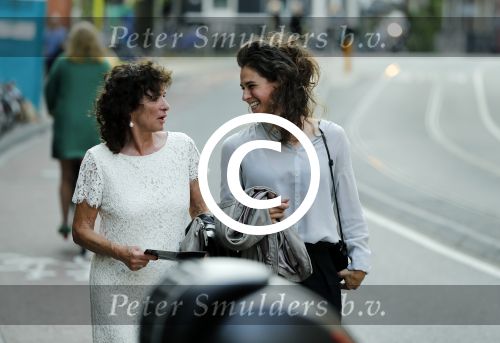 Amsterdam 4 juni 2016 
Premiere in de ban van broadway in het nieuwe de la mar. Linda v Dijck met een kennis