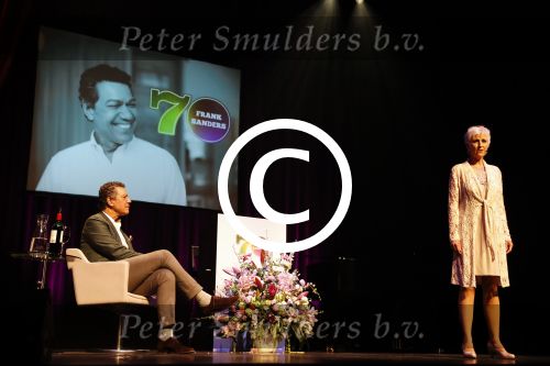 Amsterdam 17 mei 2016 
Surprise feestje voor Frank Sanders voor zijn 70e verjaardag in de kleine komedie.
Lucie de Lange