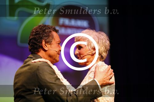 Amsterdam 17 mei 2016 
Surprise feestje voor Frank Sanders voor zijn 70e verjaardag in de kleine komedie.
Lucie de Lange