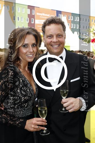 Amsterdam 4 juni 2016
Amsterdam Dam diner in de HMH tbv het aidsfonds. Melchior Rietveldt en Marescha