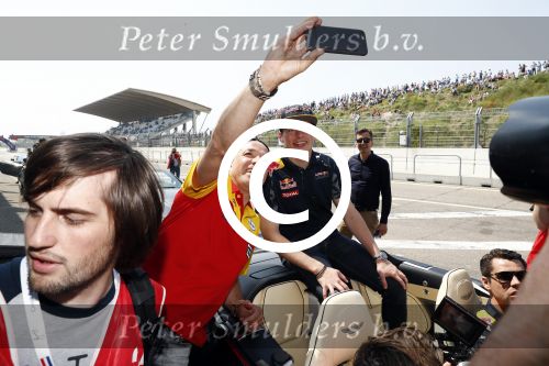 Zandvoort 4 juni 2016
Jumbo familie racedagen op Zandvoort met oa Max Verstappen en zijn Red Bull race auto.