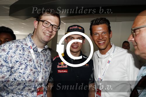 Zandvoort 4 juni 2016
Jumbo familie racedagen op Zandvoort met oa Max Verstappen en zijn Red Bull race auto.
