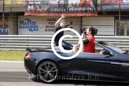 Zandvoort 4 juni 2016
Jumbo familie racedagen op Zandvoort met oa Max Verstappen en zijn Red Bull race auto.