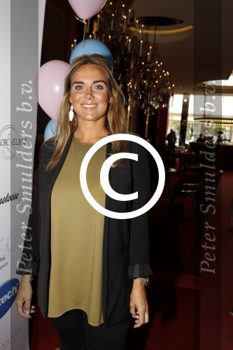 Amsterdam 24 mei 2016
Mom,s moment met meerdere bekende vrouwen die zwanger zijn of net bevallen.
Event vond plaats in hotel L\'europe en werd georganiseerd door the class company. Monique Westenberg ( vriendin Andre Hazes)
