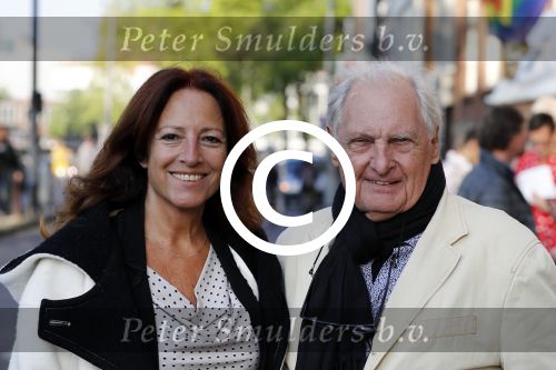 Amsterdam 17 mei 2016 
Surprise feestje voor Frank Sanders voor zijn 70e verjaardag in de kleine komedie. Paula Patricio en Nico Knapper