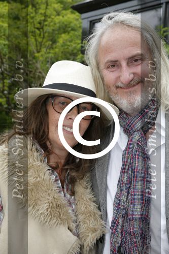 Naarden, 20 Mei 2016 
Expositie van Judith Wiersema Micky Hoogendijk en Lolo Loren
Nicole des Bouvrie met partner Arne Hak