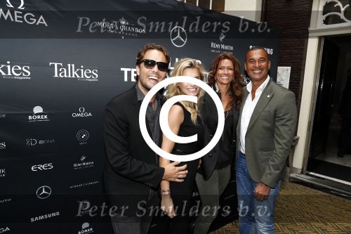 Amsterdam 2 juni 2016 
Terras special award van Talkiesgaat dit jaar naar Hotel the Dylan. Nicolette v Dam en haar man Bas Smit met Ruud Gullit en vriendin Karin de Rooij