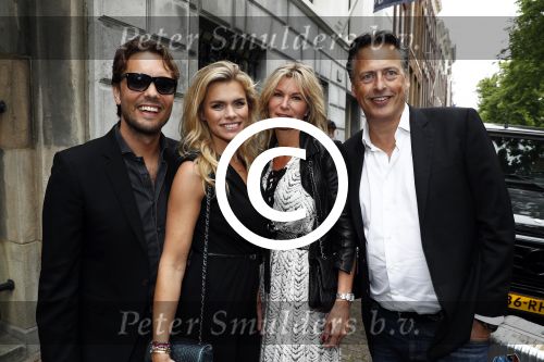 Amsterdam 2 juni 2016 
Terras special award van Talkiesgaat dit jaar naar Hotel the Dylan. Nicolette v Dam en haar man Bas Smit met Marcel Stolk en zijn vrouw Joan