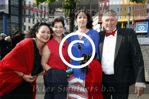 Amsterdam 4 juni 2016
Amsterdam Dam diner in de HMH tbv het aidsfonds. vader en moeder Nils Kaller