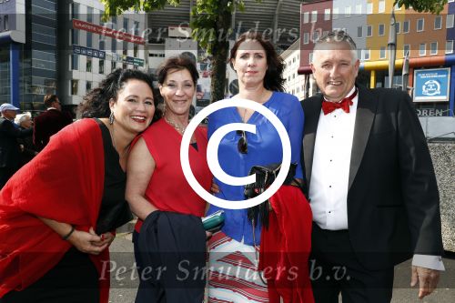Amsterdam 4 juni 2016
Amsterdam Dam diner in de HMH tbv het aidsfonds. vader en moeder Nils Kaller