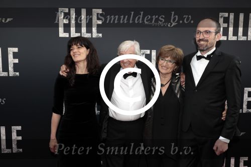Amsterdam 31 mei 2016
Premiere nieuwste film van Paul Verhoeven Elle in Tuschinski.
Paul Verhoeven met zijn vrouw