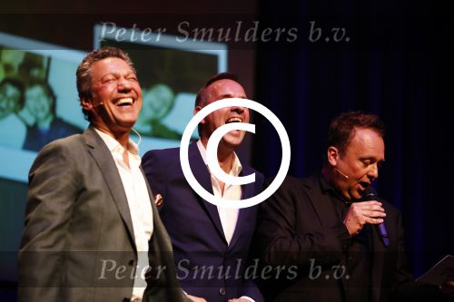 Amsterdam 17 mei 2016 
Surprise feestje voor Frank Sanders voor zijn 70e verjaardag in de kleine komedie. Paul v Ewijk