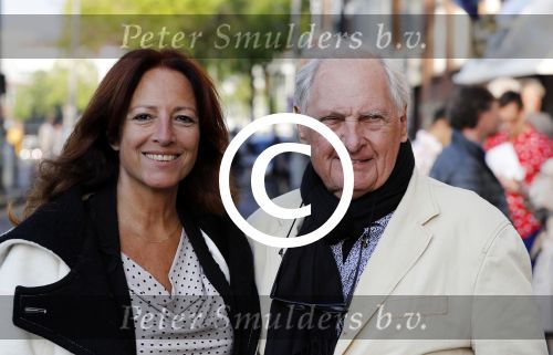 Amsterdam 17 mei 2016 
Surprise feestje voor Frank Sanders voor zijn 70e verjaardag in de kleine komedie. Paula Patricio en Nico Knapper