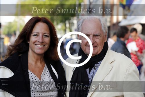 Amsterdam 17 mei 2016 
Surprise feestje voor Frank Sanders voor zijn 70e verjaardag in de kleine komedie. Paula Patricio en Nico Knapper