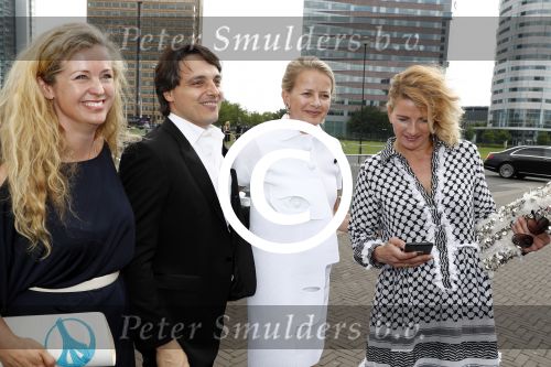 Amsterdam 4 juni 2016
Amsterdam Dam diner in de HMH tbv het aidsfonds.
Prinses Mabel met Willemijn Verloop