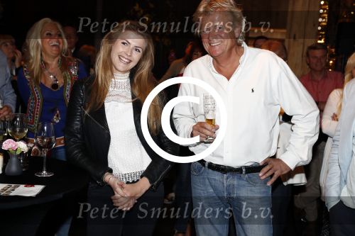 Amsterdam 26 mei 2016 
Boekpresentatie boek over ABBA in the Harbour Club . LUV ontvangt het boek uit handen van de schrijver Stany v Wymeersch. Michiel Gunning Renee Gunning en Marga Scheide
