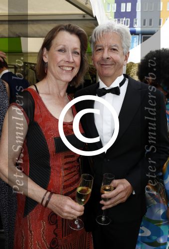 Amsterdam 4 juni 2016
Amsterdam Dam diner in de HMH tbv het aidsfonds. Ronald Plasterk met vrouw