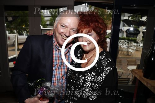 Hilversum 25 mei 2016
Feest Imca Marina vanwege 60 jarig artiesten jubileum en haar 75e verjaardag in de kei. Ronnie Tober en Jan Jochems