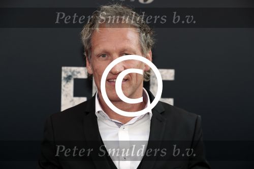 Amsterdam 31 mei 2016
Premiere nieuwste film van Paul Verhoeven Elle in Tuschinski.
Steven de Jong met een kennis