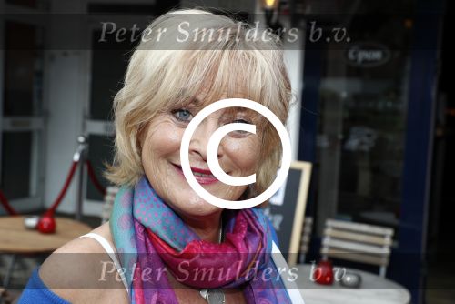 Hilversum 25 mei 2016
Feest Imca Marina vanwege 60 jarig artiesten jubileum en haar 75e verjaardag in de kei. Vivian Boelen