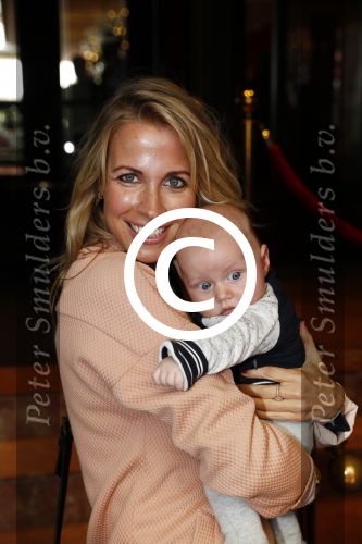 Amsterdam 24 mei 2016
Mom,s moment met meerdere bekende vrouwen die zwanger zijn of net bevallen.
Event vond plaats in hotel L\'europe en werd georganiseerd door the class company. Vivian Reijs met zoontje James