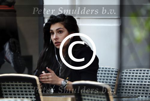 Amsterdam 7 juni 2017 
Anna Nooshin verdrietig bellend op terras