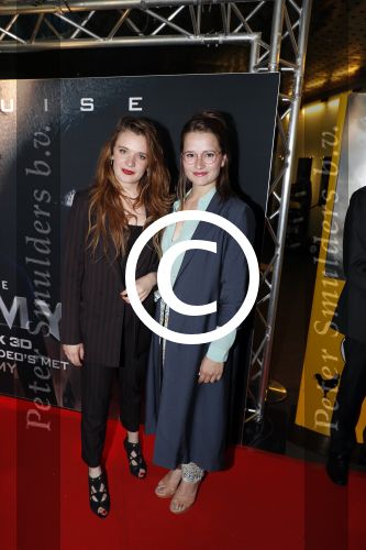 Amsterdam 7 juni 2017
Premiere the Mummy in Pathe Arena. Barbara Sloesen met een vriendin