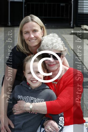 Hilversum 21 mei 2017
Bart \'s mediarun op het mediapark tbd de Bart de Graaff foundation. Aanwezig zus Miriam en moeder Marianne  van Bart de Graaff. Bridget Maasland zoon Mees , Kees Tol Howard Komproe en Jan Heemskerk lopen mee. Irene Moors presenteert het geheel.
