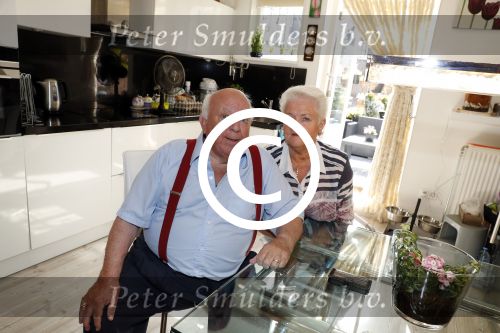 Vlaardingen 9 juni 2017
Bas v Toor en zijn vrouw in hun huis