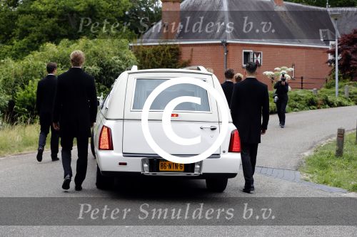 Vught 13 juni 2017
Herdenkingsdienst/ begrafenis van Sandra Reemer in kasteel Maurick.