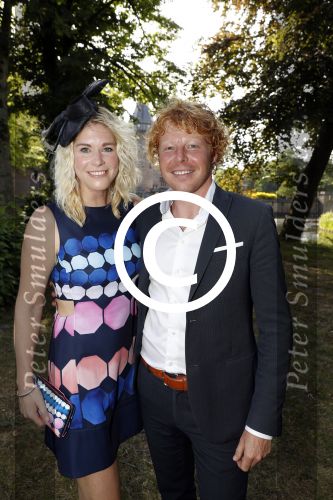 Haarzuilens 21 juni 2017
Haringparty bij kasteel de Haar. Ben Woldring met vriendin