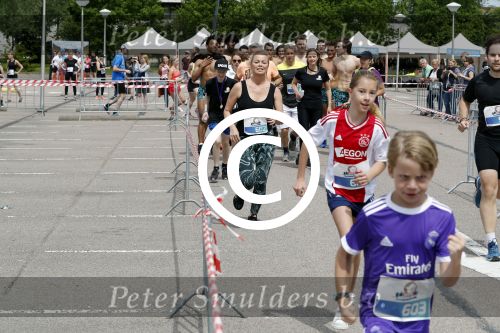 Hilversum 21 mei 2017
Bart \'s mediarun op het mediapark tbd de Bart de Graaff foundation. Aanwezig zus Miriam en moeder Marianne  van Bart de Graaff. Bridget Maasland zoon Mees , Kees Tol Howard Komproe en Jan Heemskerk lopen mee. Irene Moors presenteert het geheel.