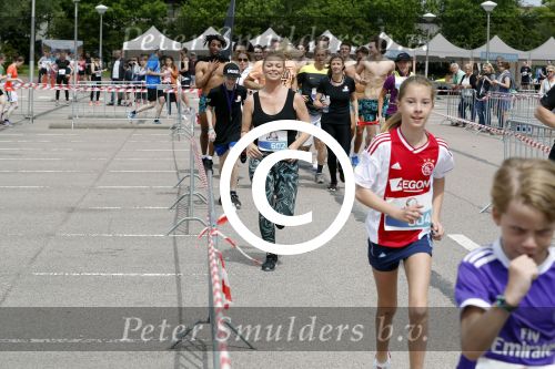 Hilversum 21 mei 2017
Bart \'s mediarun op het mediapark tbd de Bart de Graaff foundation. Aanwezig zus Miriam en moeder Marianne  van Bart de Graaff. Bridget Maasland zoon Mees , Kees Tol Howard Komproe en Jan Heemskerk lopen mee. Irene Moors presenteert het geheel.