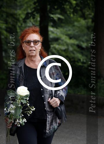 Vught 13 juni 2017
Herdenkingsdienst/ begrafenis van Sandra Reemer in kasteel Maurick. Carry Tefsen