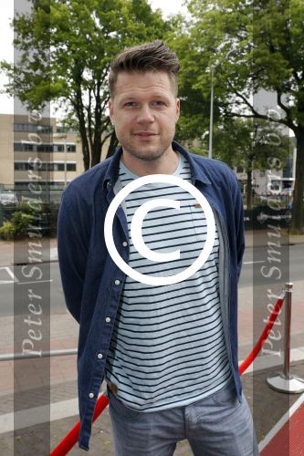 Hilversum 30 mei 2017
Boek presentatie Mental Theo ( Theo Nabuurs) in de vorstin. Coen Swijnenberg