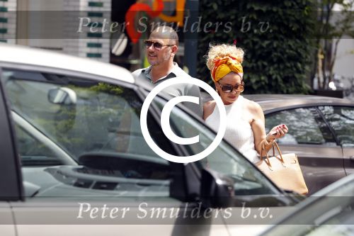 Amsterdam 21 juni 2017
Connie Witteman met haar verloofde Eugene v Dun op de cornelis schuytstraat