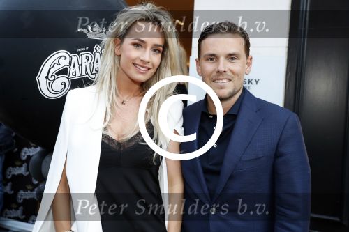Amsterdam 16 juni 2017
Presentatie nieuwe vodka van Michiel Mol Caramol in de gallery van Joseph Klibansky op de pc hooftstraat. Daniel v Zweden met zijn vriendin Stevie Hartmann