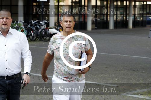 Utrecht 2 juni 2017
Rechtzaak Emile Ratelband en Moon v Buuren bij rechtbank van Utrecht . 
Kwamen beiden met hun advocaat