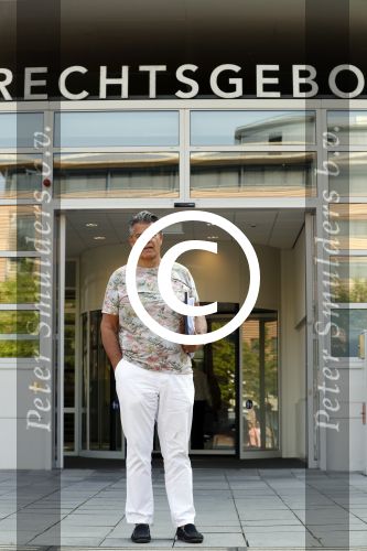 Utrecht 2 juni 2017
Rechtzaak Emile Ratelband en Moon v Buuren bij rechtbank van Utrecht . 
Kwamen beiden met hun advocaat
