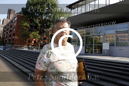 Utrecht 2 juni 2017
Rechtzaak Emile Ratelband en Moon v Buuren bij rechtbank van Utrecht . 
Kwamen beiden met hun advocaat
