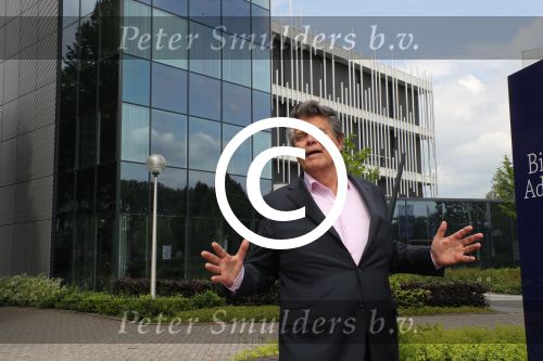 Tiel, 24 Mei 2017
Emile Ratelband bij Advocaten kantoor Bierman in Tiel.
Hun zijn de curator van het faillissement van Peter Jans Rens.