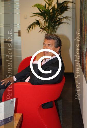 Tiel, 24 Mei 2017
Emile Ratelband bij Advocaten kantoor Bierman in Tiel.
Hun zijn de curator van het faillissement van Peter Jans Rens.
