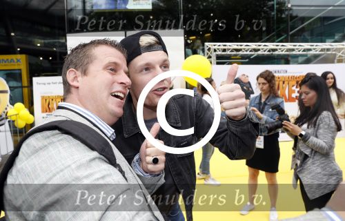 Amsterdam 17 juni 2017
Premiere Verschrikkelijke Ikke in Pathe Arena. Enzo Knol met zijn vriendin Dee spraken een stem in.