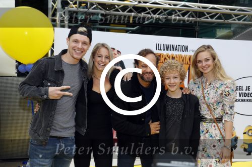 Amsterdam 17 juni 2017
Premiere Verschrikkelijke Ikke in Pathe Arena. Enzo Knol met zijn vriendin Dee spraken een stem in.