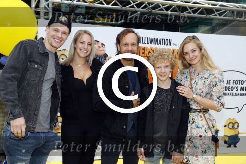 Amsterdam 17 juni 2017
Premiere Verschrikkelijke Ikke in Pathe Arena. Enzo Knol met zijn vriendin Dee spraken een stem in.