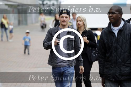 Amsterdam 17 juni 2017
Premiere Verschrikkelijke Ikke in Pathe Arena. Enzo Knol met zijn vriendin Dee spraken een stem in.